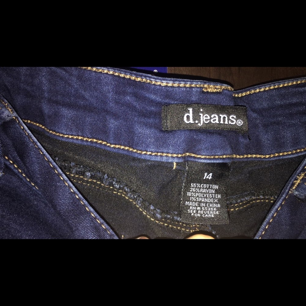 Jeans - Picture 4 of 4